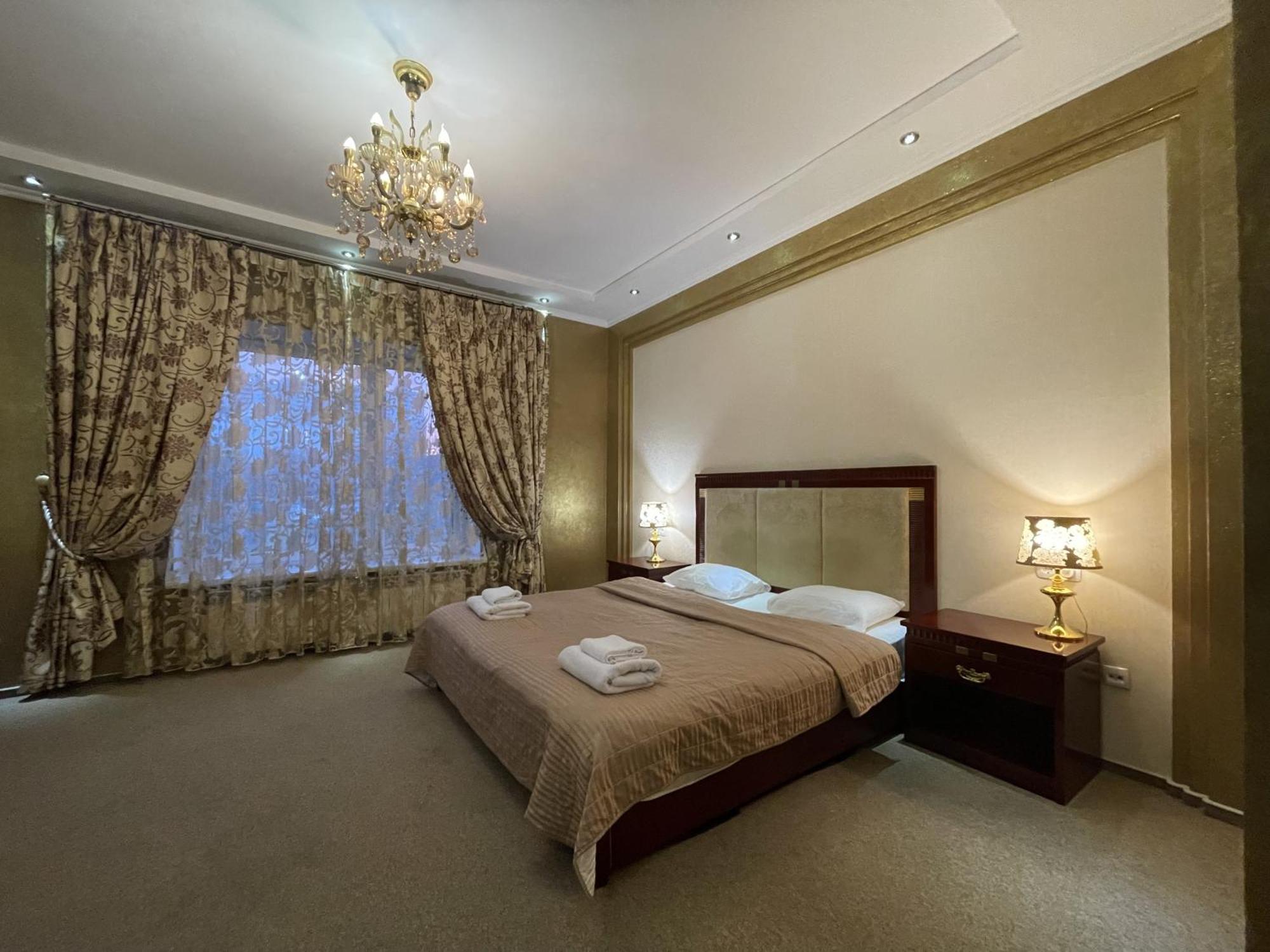 Київські Ночі Hotell Eksteriør bilde