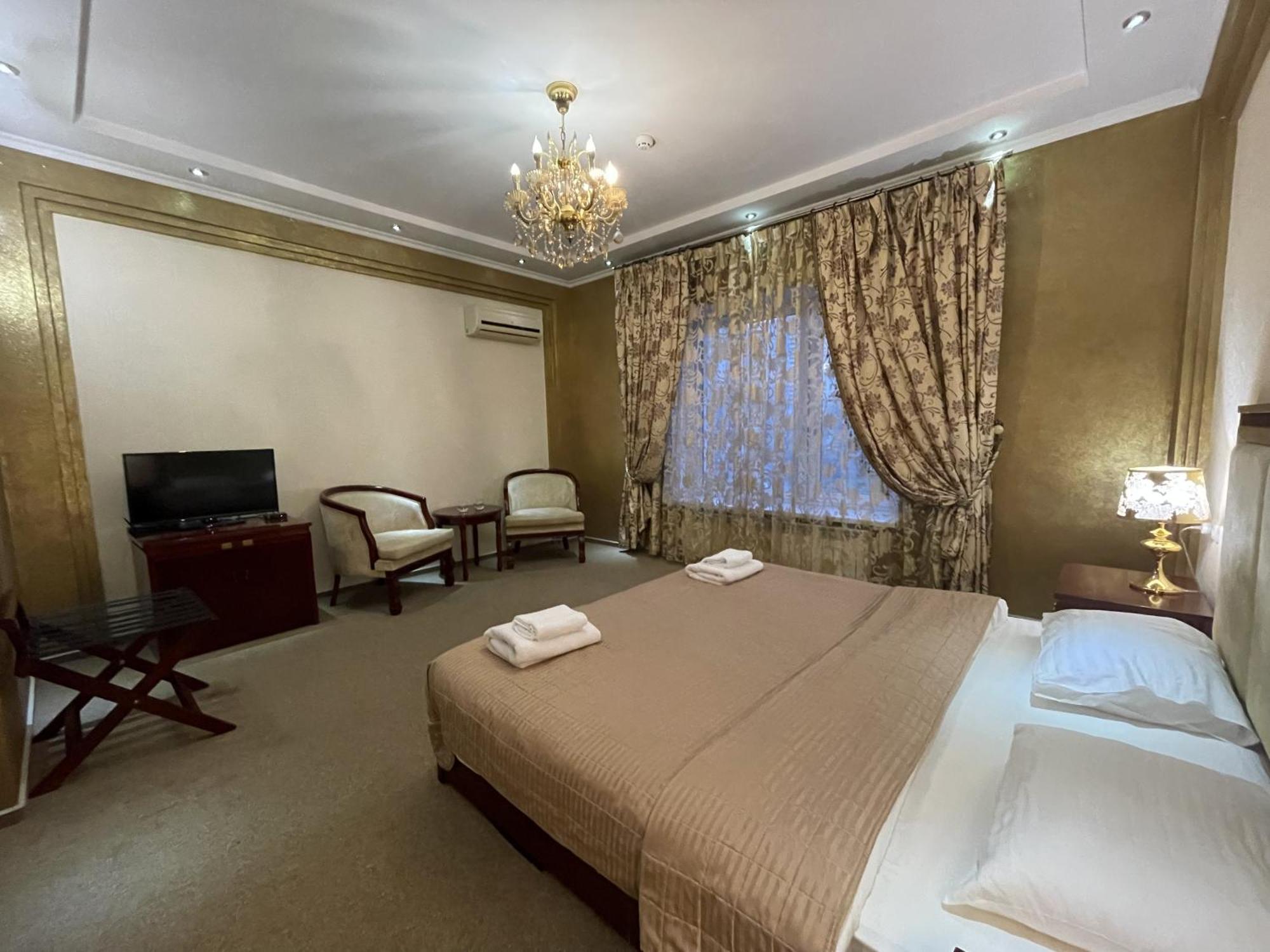 Київські Ночі Hotell Eksteriør bilde