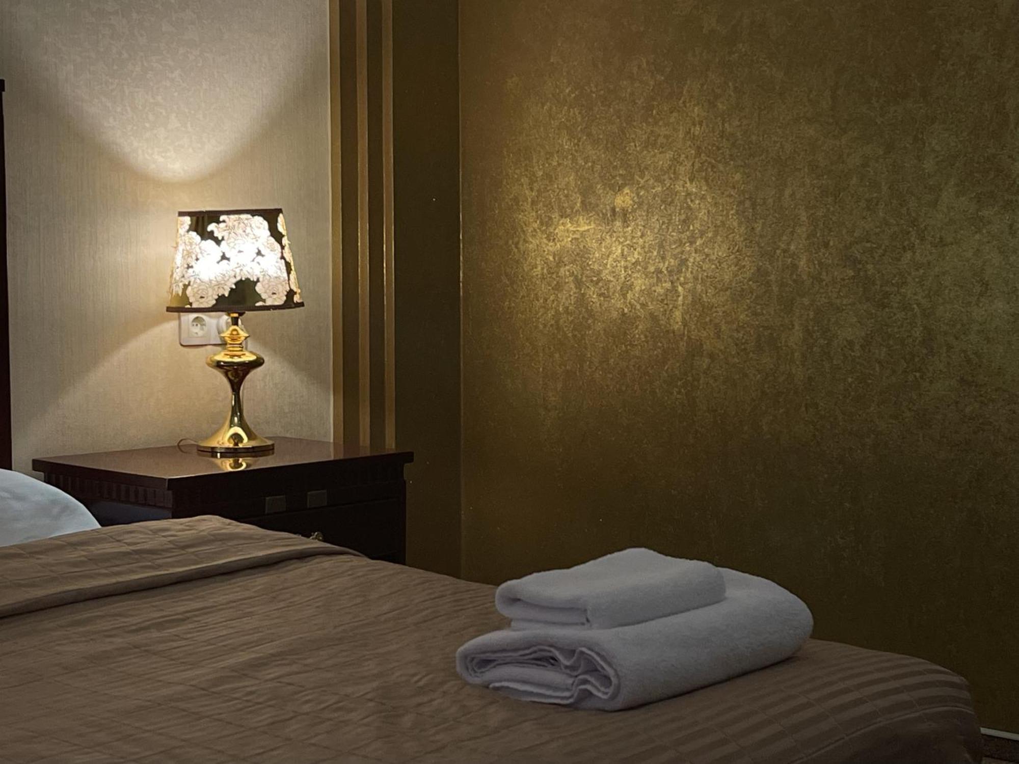 Київські Ночі Hotell Eksteriør bilde