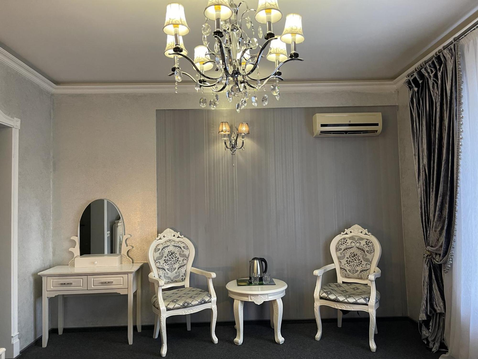 Київські Ночі Hotell Eksteriør bilde