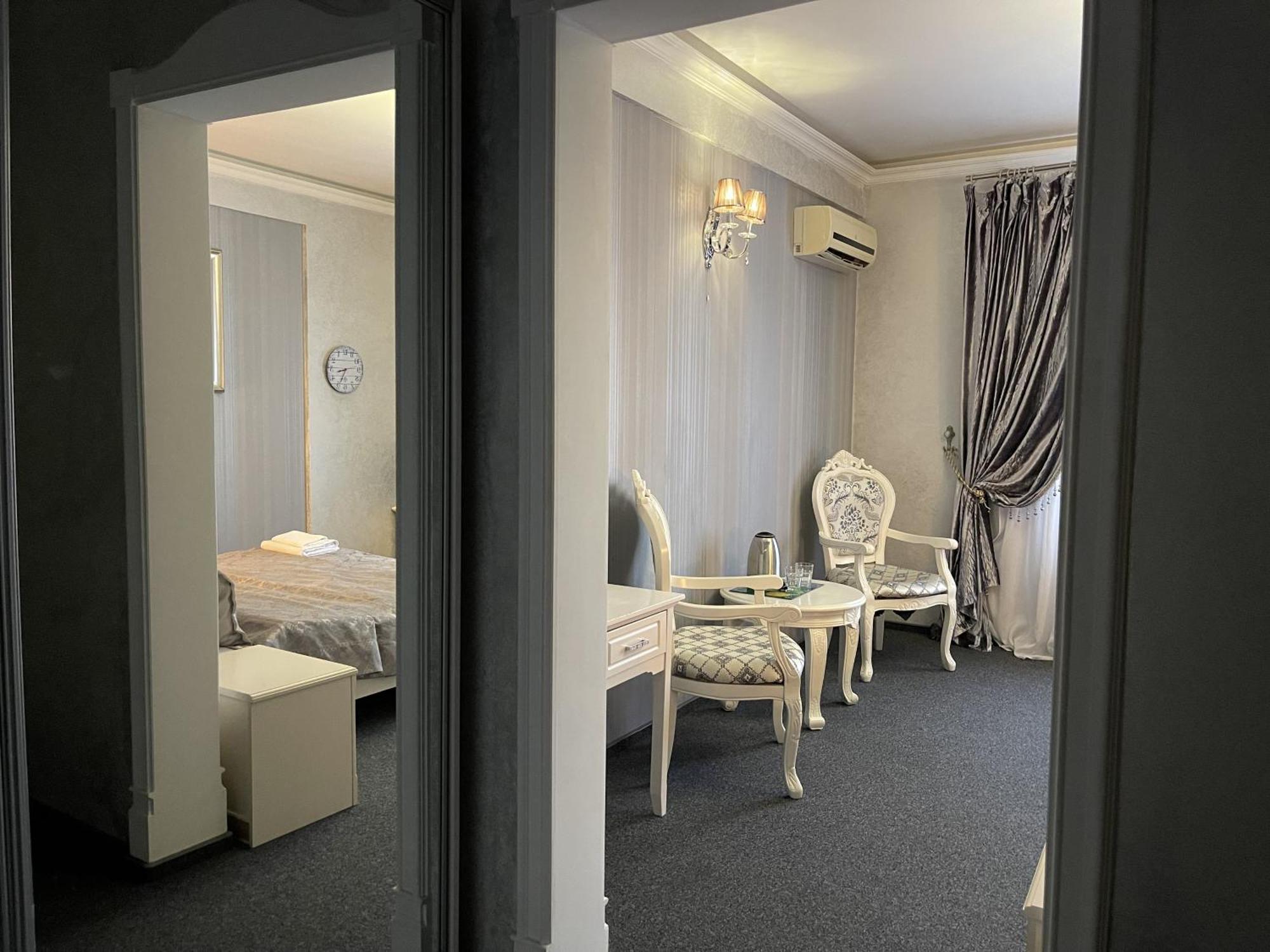 Київські Ночі Hotell Eksteriør bilde